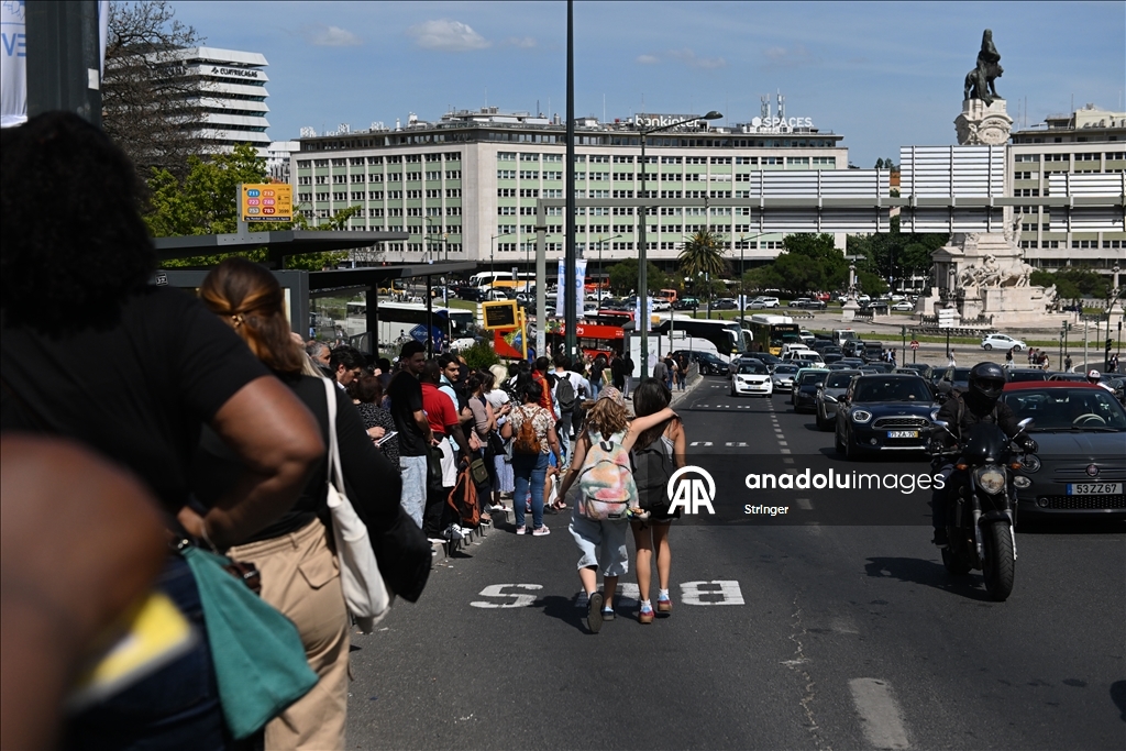 В Португалии произошло масштабное отключение электроэнергии, затронувшее миллионы людей