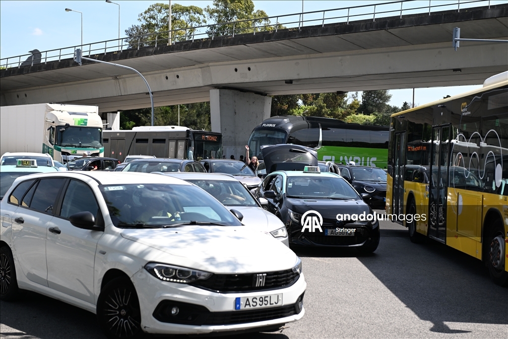В Португалии произошло масштабное отключение электроэнергии, затронувшее миллионы людей
