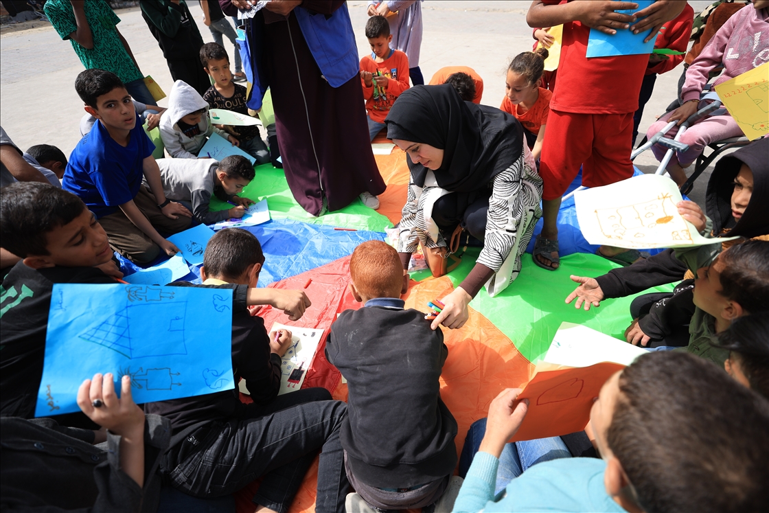Event organized for children in Gaza to help ease the trauma of war