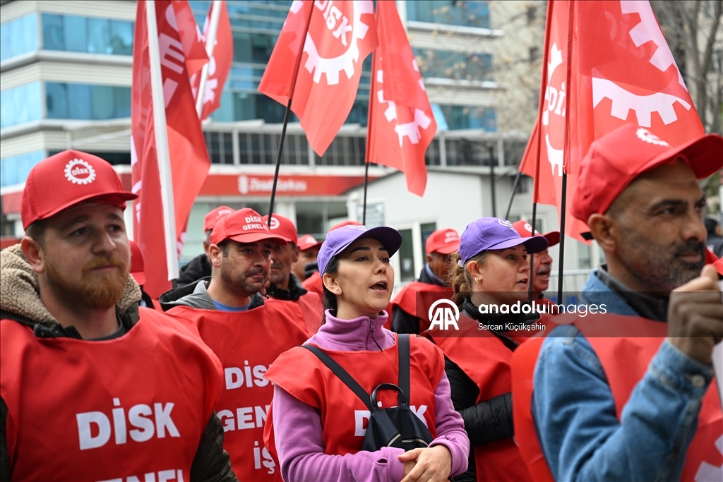 Kayseri'de 1 Mayıs Emek ve Dayanışma Günü kutlandı