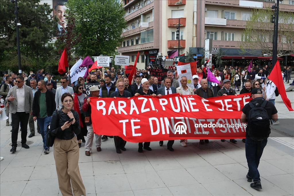 Kosova'da 1 Mayıs Emek ve Dayanışma Günü kutlandı