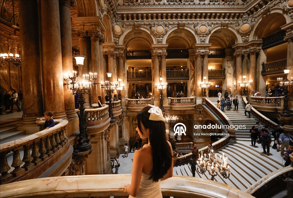 Palais de Garnier opera binası