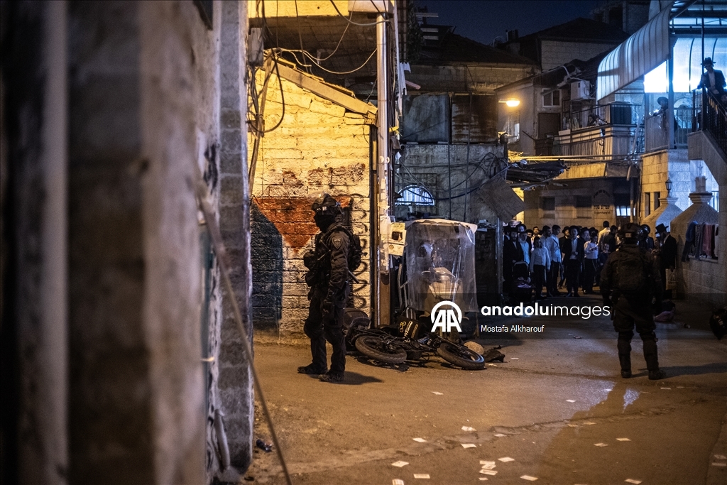 Batı Kudüs'te Ultra-Ortodoks Yahudiler gösteri düzenledi
