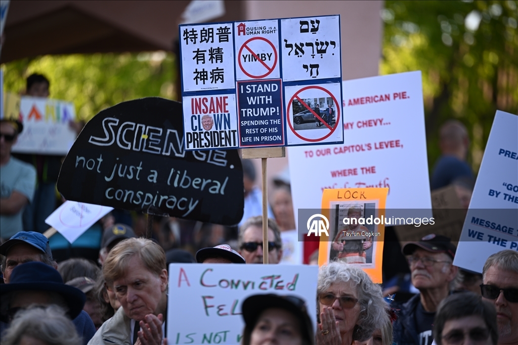 California’da Trump ve Musk protesto edildi