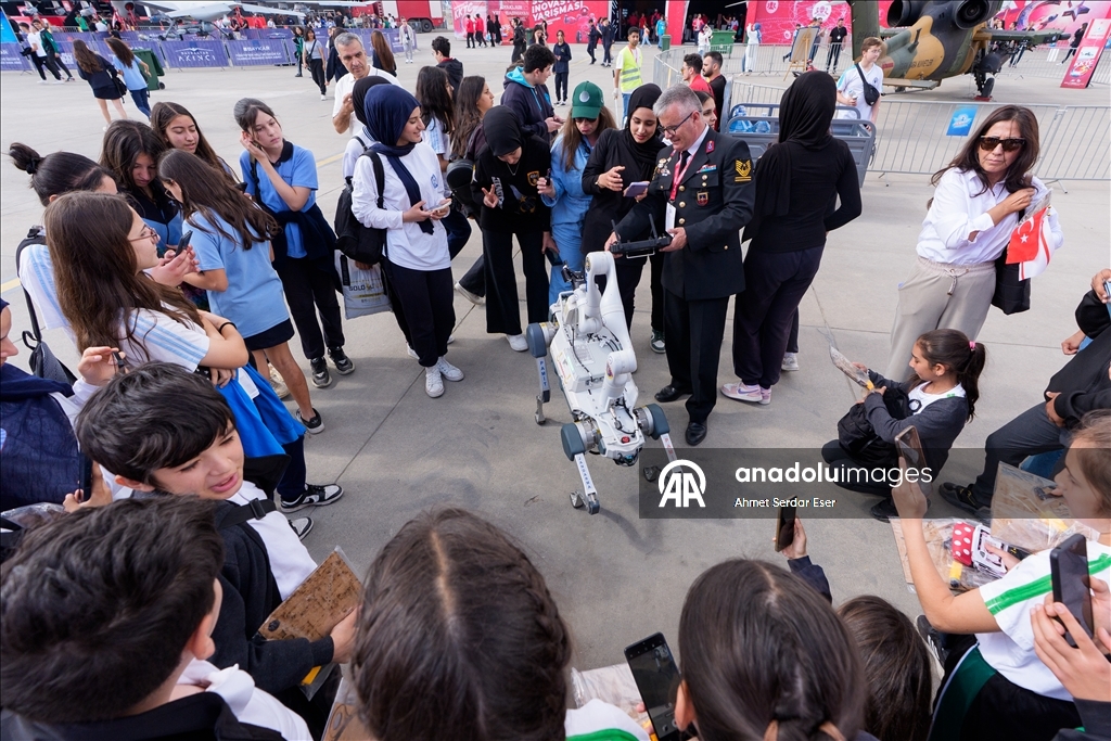 В старом аэропорту Эрджан продолжается TEKNOFEST ТРСК 2025