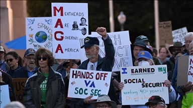 California’da Trump ve Musk protesto edildi