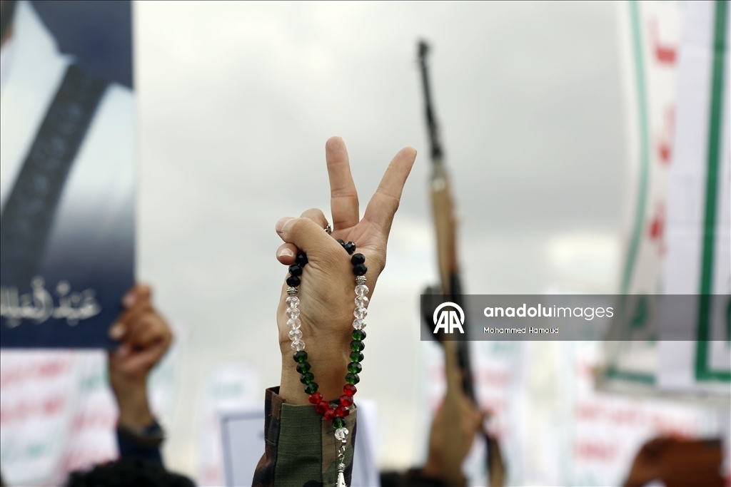 اليمن.. مئات الآلاف يتظاهرون دعما لغزة في 14 محافظة