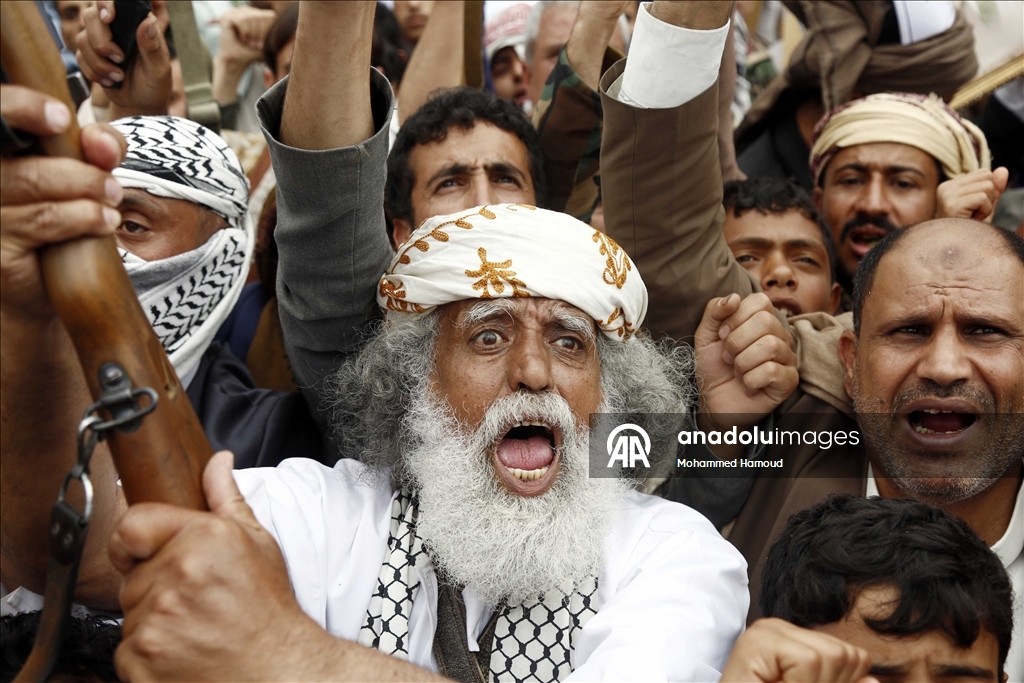 اليمن.. مئات الآلاف يتظاهرون دعما لغزة في 14 محافظة