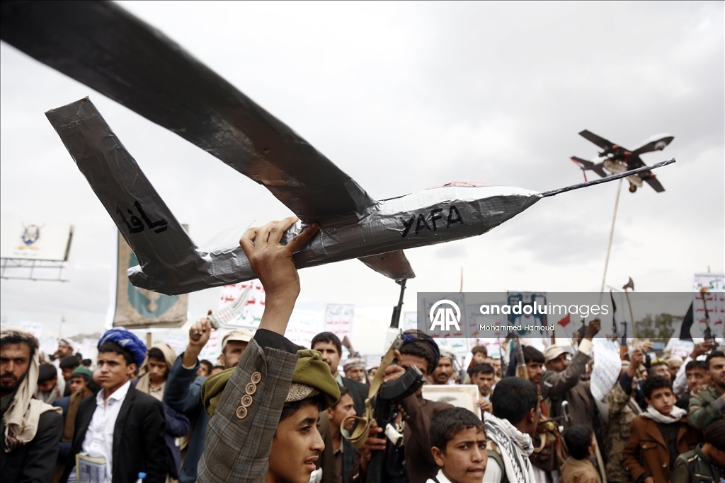 اليمن.. مئات الآلاف يتظاهرون دعما لغزة في 14 محافظة