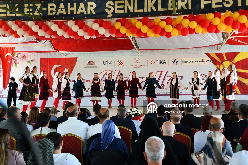 Kuzey Makedonya'da "32. Uluslararası Hıdırellez Bahar Şenlikleri" düzenlendi