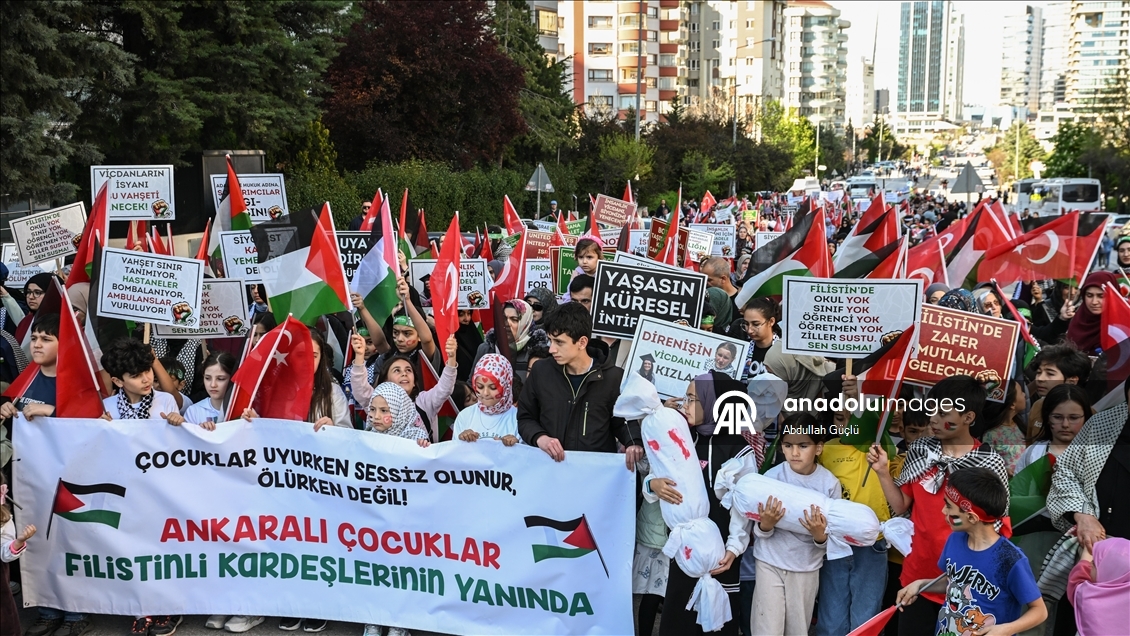 İsrail'in Gazze'ye saldırıları ABD'nin Ankara Büyükelçiliği önünde protesto edildi