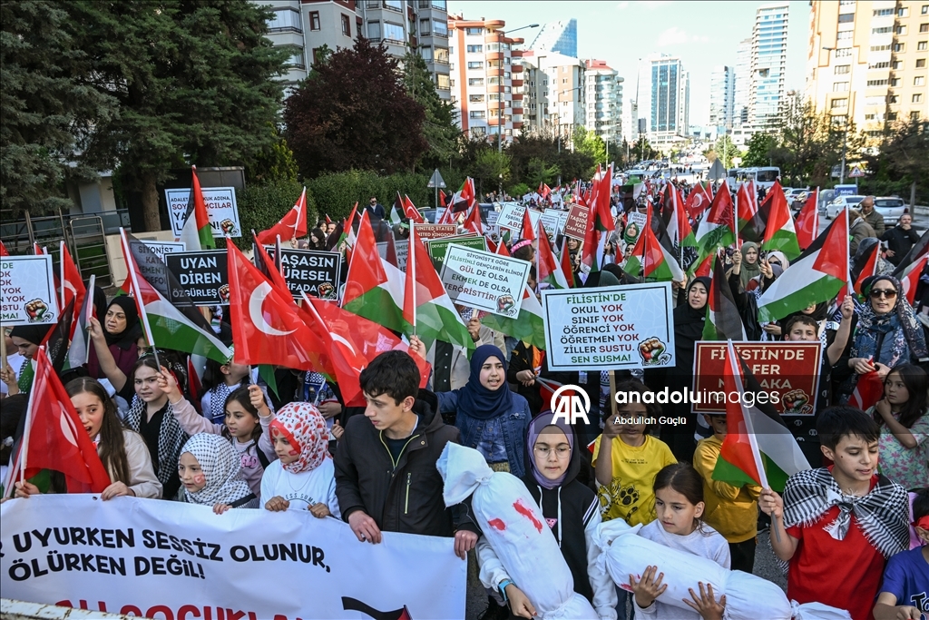 İsrail'in Gazze'ye saldırıları ABD'nin Ankara Büyükelçiliği önünde protesto edildi
