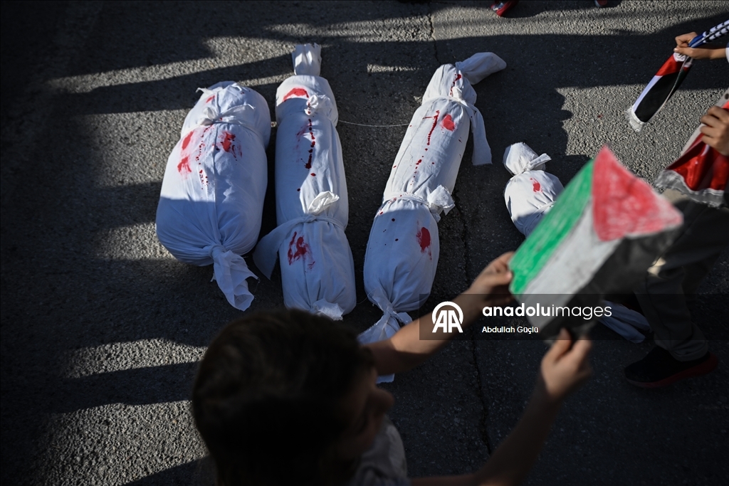 İsrail'in Gazze'ye saldırıları ABD'nin Ankara Büyükelçiliği önünde protesto edildi