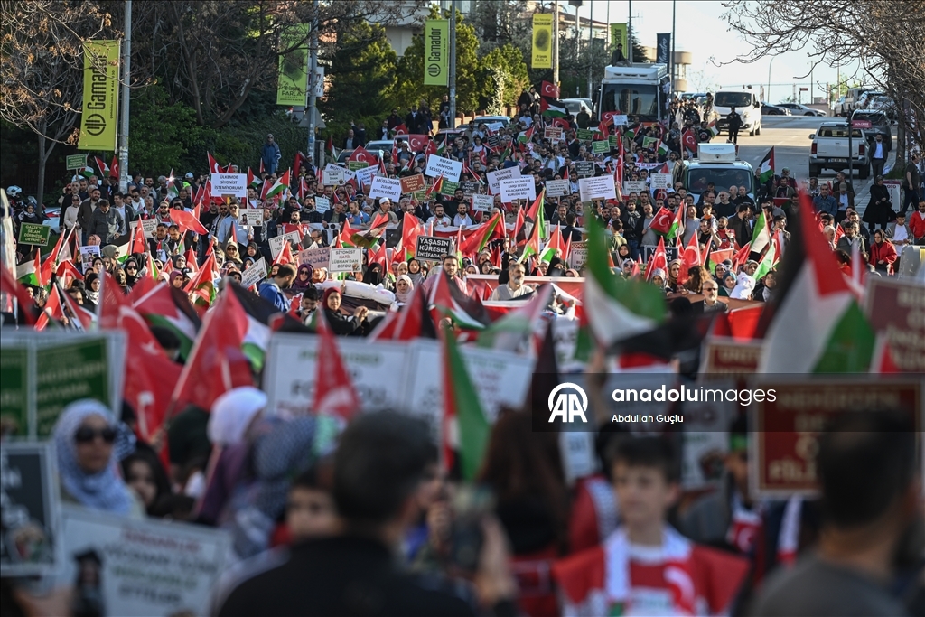 İsrail'in Gazze'ye saldırıları ABD'nin Ankara Büyükelçiliği önünde protesto edildi
