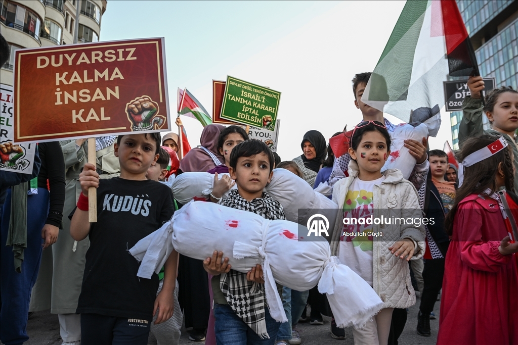 İsrail'in Gazze'ye saldırıları ABD'nin Ankara Büyükelçiliği önünde protesto edildi