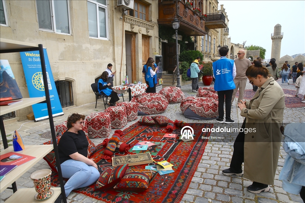 В Баку прошел Международный фестиваль ковра
