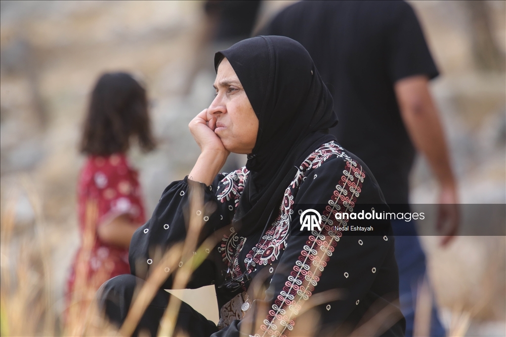 İsrail ordusu, Batı Şeria'nın kuzeyindeki Nur Şems Mülteci Kampı'nda Filistinlilere ait evleri yıkıyor