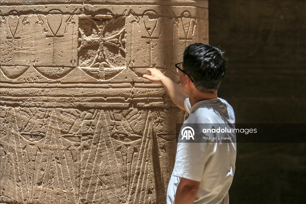 معبد فيلة.. أسرار فرعونية منقوشة بين ضفتي النيل