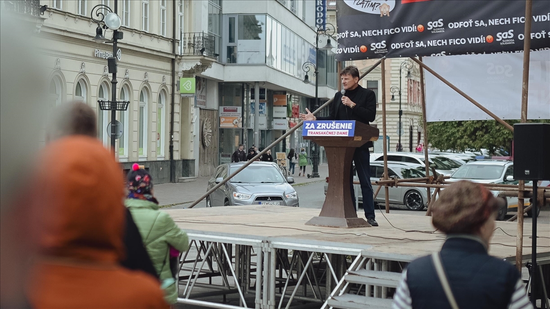 Slovakya'da işlem vergisi karşıtı gösteri