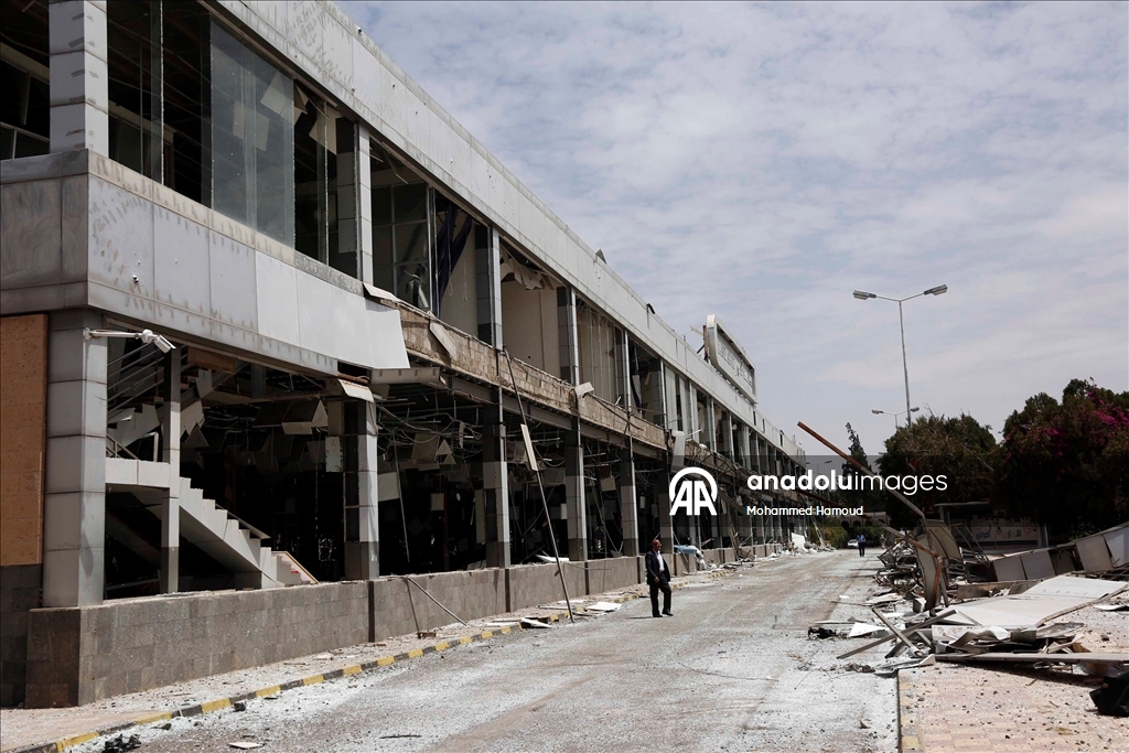 İsrail ordusu, Sana Havalimanı'na saldırı düzenledi