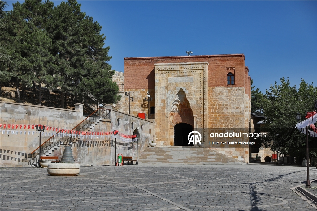 Kahramanmaraş, tarihi, doğası ve lezzetleriyle kültür başkenti olarak keşfedilmeyi bekliyor