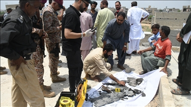 Pakistan, Hindistan'a ait 12 SİHA'nın etkisiz hale getirildiğini duyurdu
