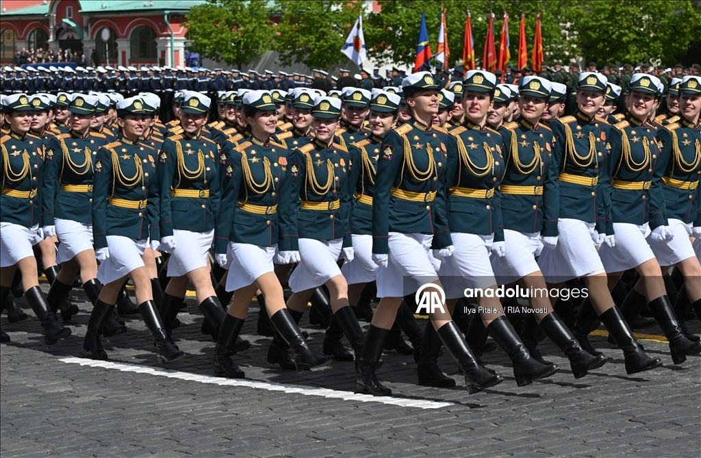 Россия празднует 80-летие Победы