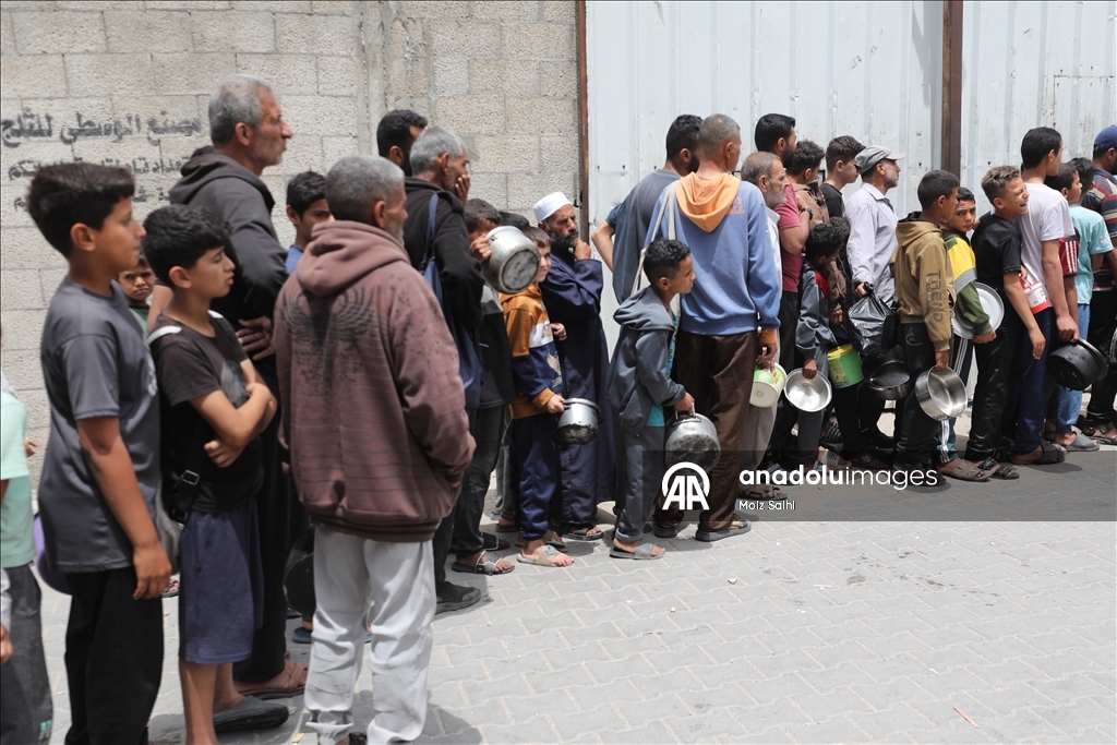 İsrail ablukası altındaki Gazze'de açlık krizi derinleşiyor