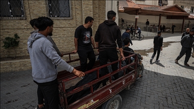 İsrail ordusu Gazze'de Şucaiyye Mahallesine saldırı düzenledi