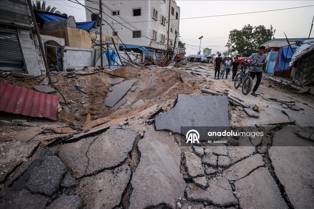 İsrail ordusu, Han Yunus'taki Avrupa Hastanesi'ne saldırı düzenledi