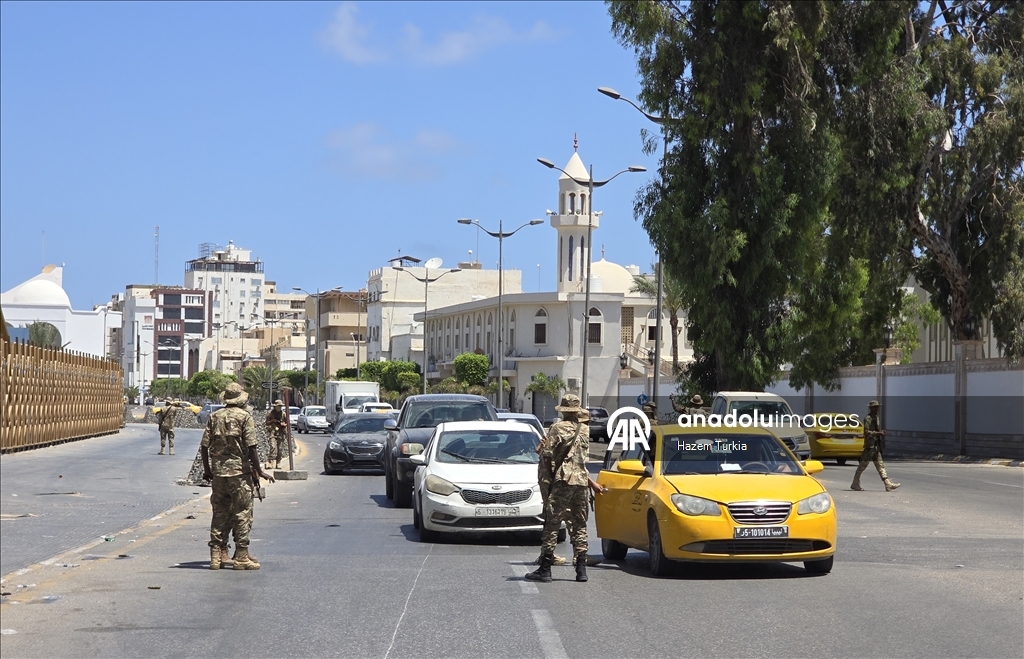 «Анадолу» запечатлело район столкновений в Триполи