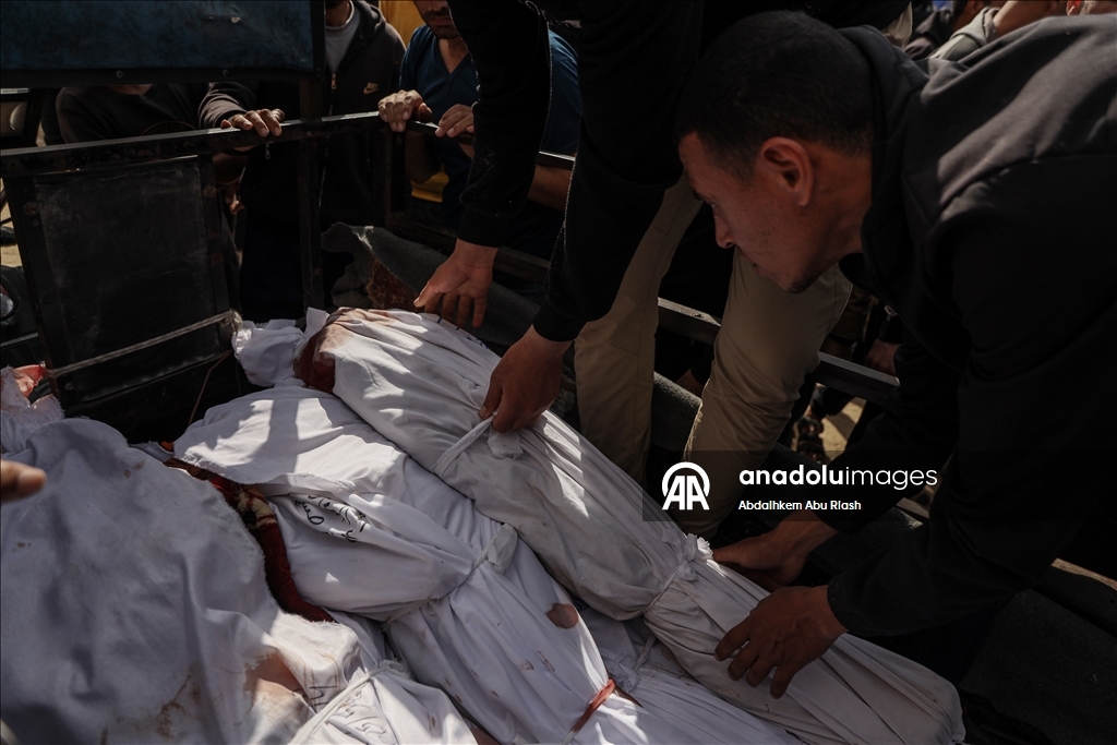 Число погибших в результате израильских ударов по Газе приблизилось к 53 тыс.