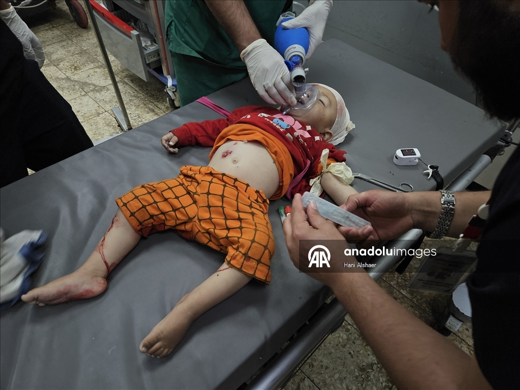 İsrail ordusu, Han Yunus'ta çadırda kalan masum Filistinli çocukları hedef aldı