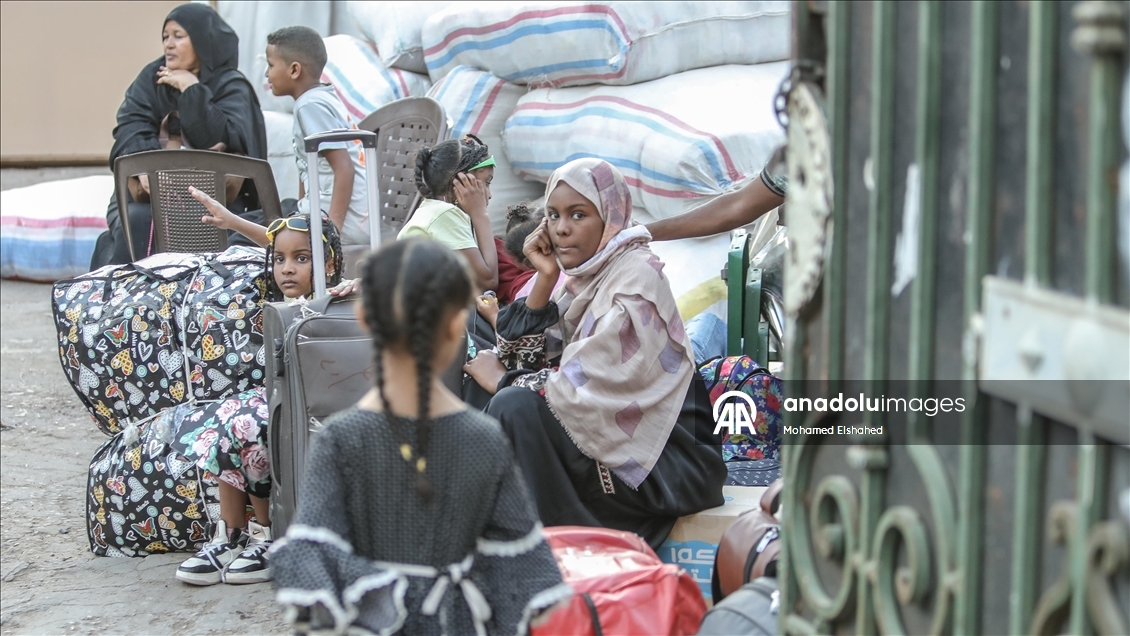Sudanese displaced by war in Egypt returning home