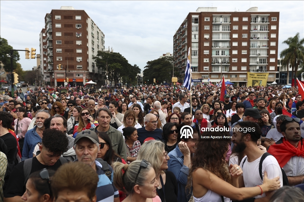 Uruguayans bid farewell to former President Jose "Pepe" Mujica