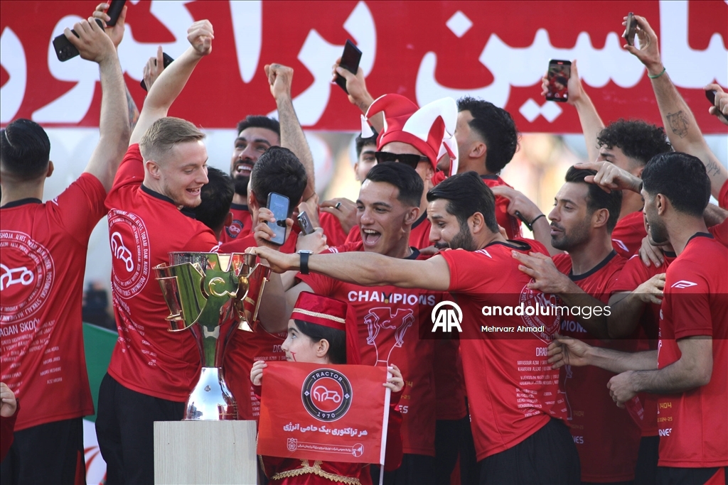 Tebriz Traktör, İran Körfez Pro Ligi’nde ilk şampiyonluğunu kutladı