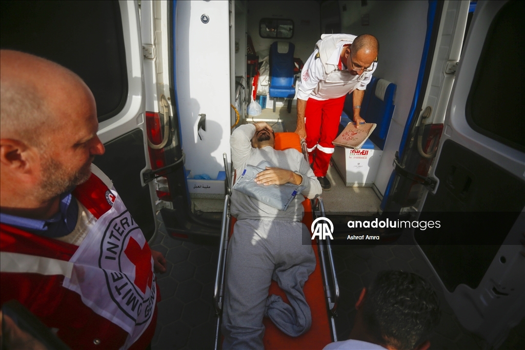 Serbest bırakılan 10 Filistinli esir Gazze’ye ulaştı