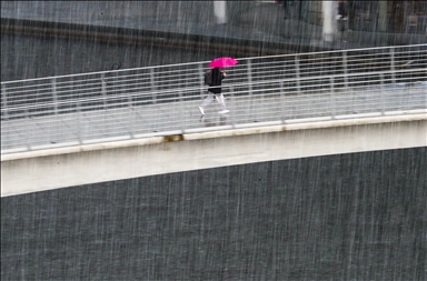 Sudden rainfall disrupts Berlin, Germany