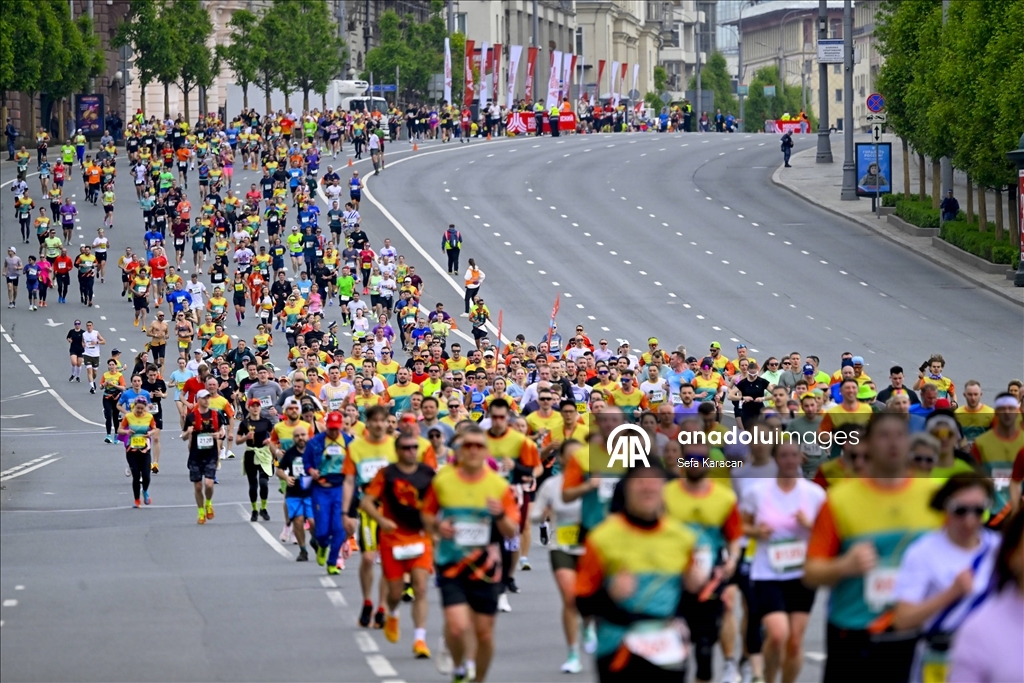 Moskova Garden Ring'de 15 km etaplı bayrak yarışı  