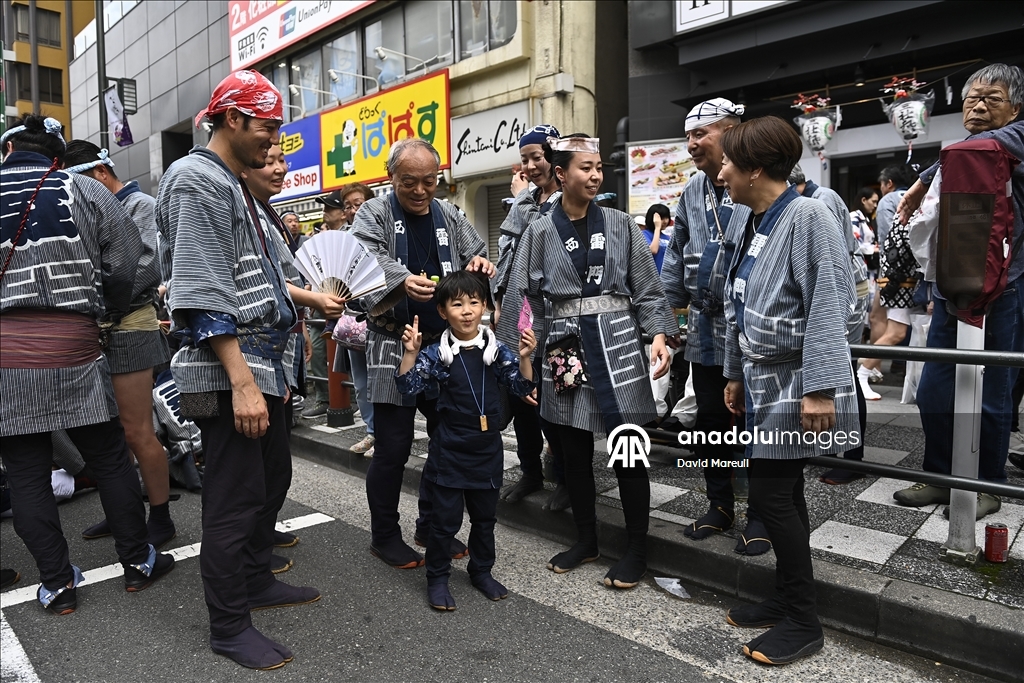 Japonya'da Sanja Matsuri Festivali