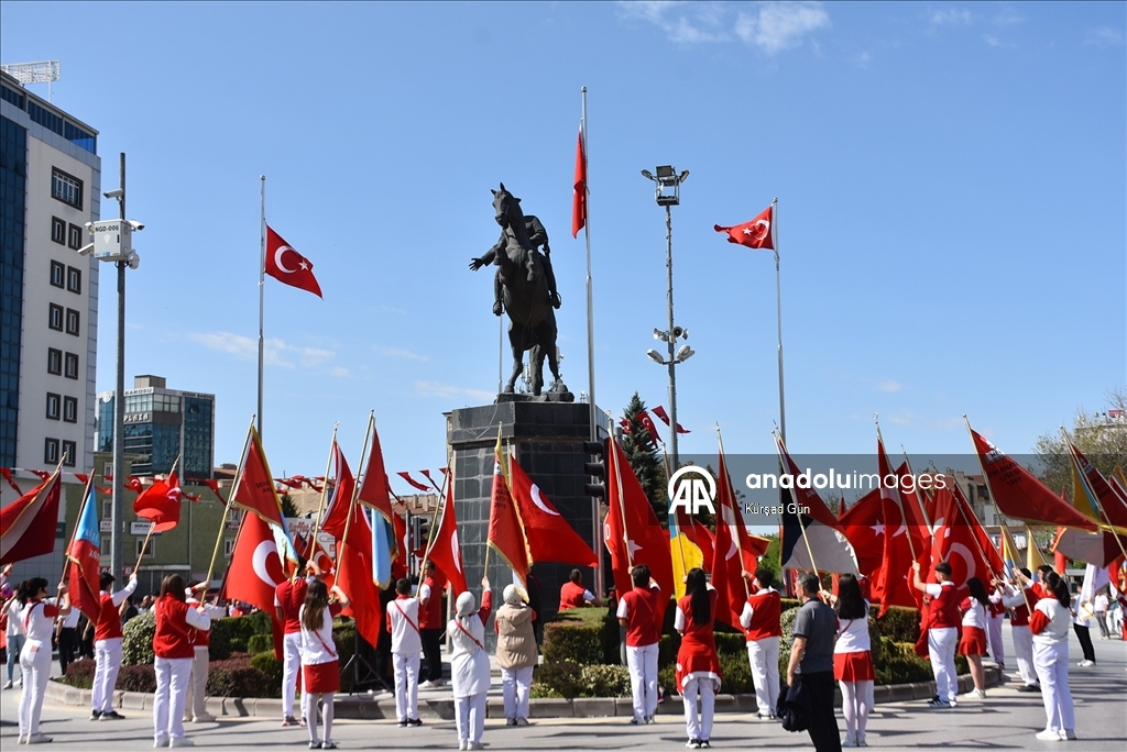 Niğde’de 19 Mayıs Atatürk'ü Anma, Gençlik ve Spor Bayramı kutlandı