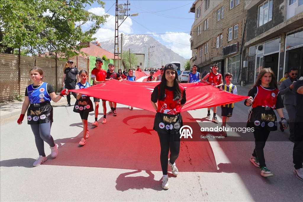 Hakkari'de 19 Mayıs Atatürk'ü Anma, Gençlik ve Spor Bayramı kutlandı