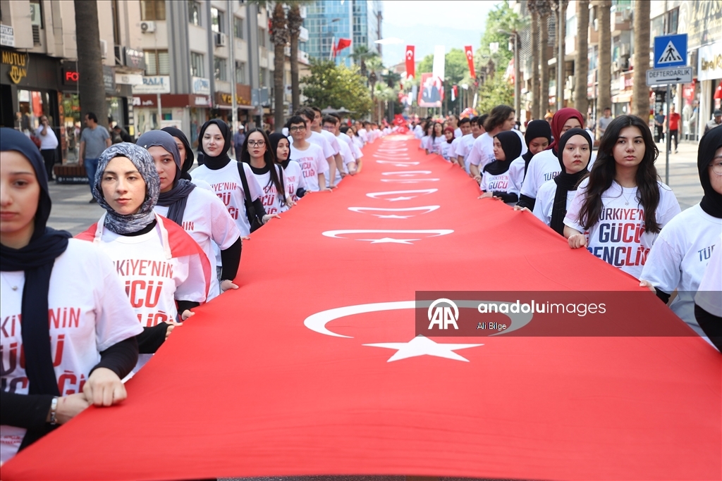 Denizli'de 19 Mayıs Atatürk'ü Anma Gençlik ve Spor Bayramı kutlandı