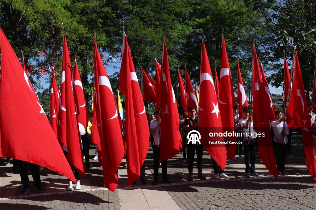 Gaziantep'te 19 Mayıs Atatürk'ü Anma Gençlik ve Spor Bayramı kutlandı