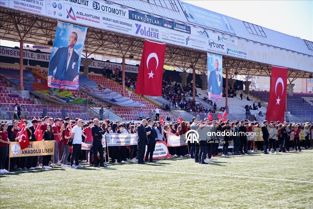 Kocaeli'de 19 Mayıs Atatürk'ü Anma Gençlik ve Spor Bayramı kutlandı