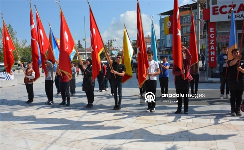 Afyonkarahisar'da 19 Mayıs Atatürk'ü Anma, Gençlik ve Spor Bayramı kutlanıyor
