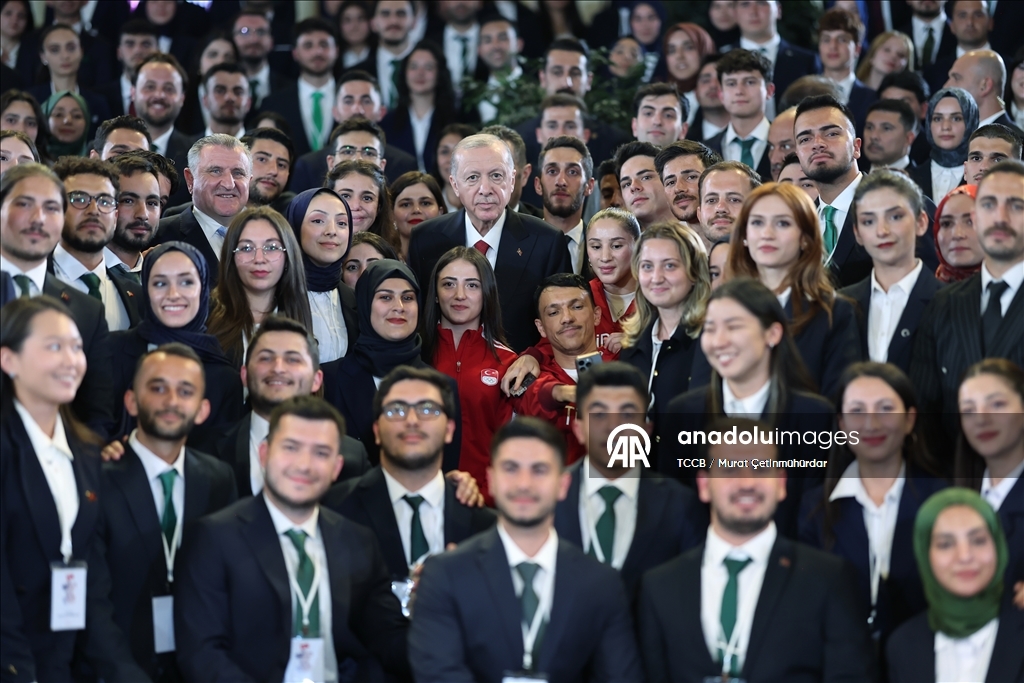 Cumhurba艧kan谋 Recep Tayyip Erdo臒an