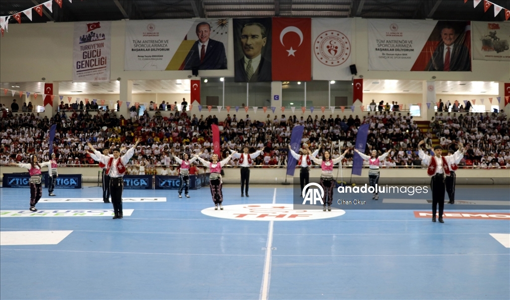 Amasya'da 19 Mayıs Atatürk'ü Anma, Gençlik ve Spor Bayramı kutlandı