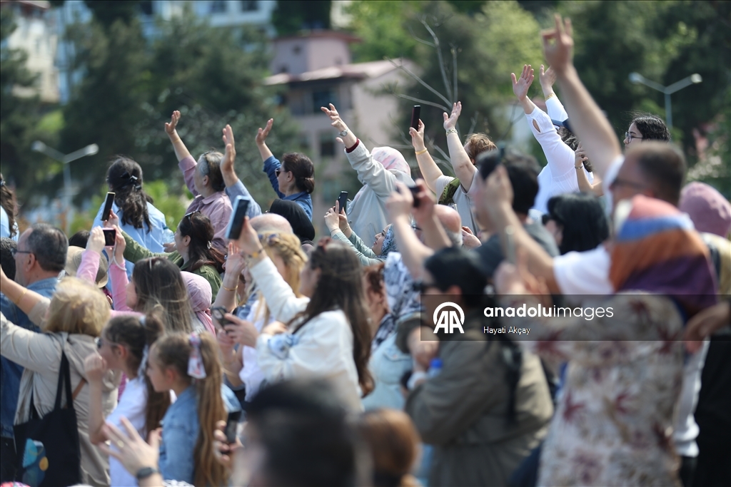 SOLOTÜRK Ordu'da gösteri uçuşu yaptı