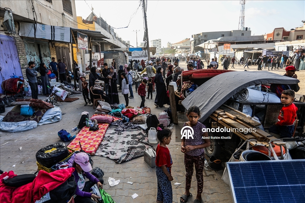 Палестинцы покидают восток Хан-Юнуса из-за угрозы израильской атаки